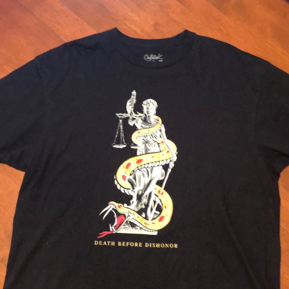 Outrank graphic Tee